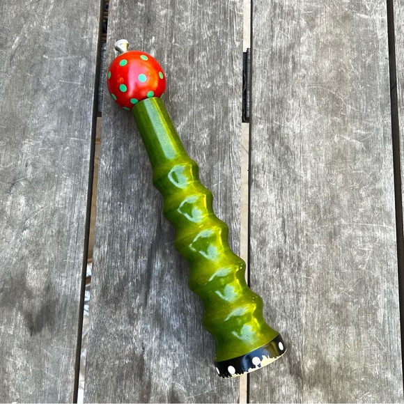 Vintage William Bounds Pepper Mill Grinder Wood Green Red Polka Dot - Picture 2 of 11